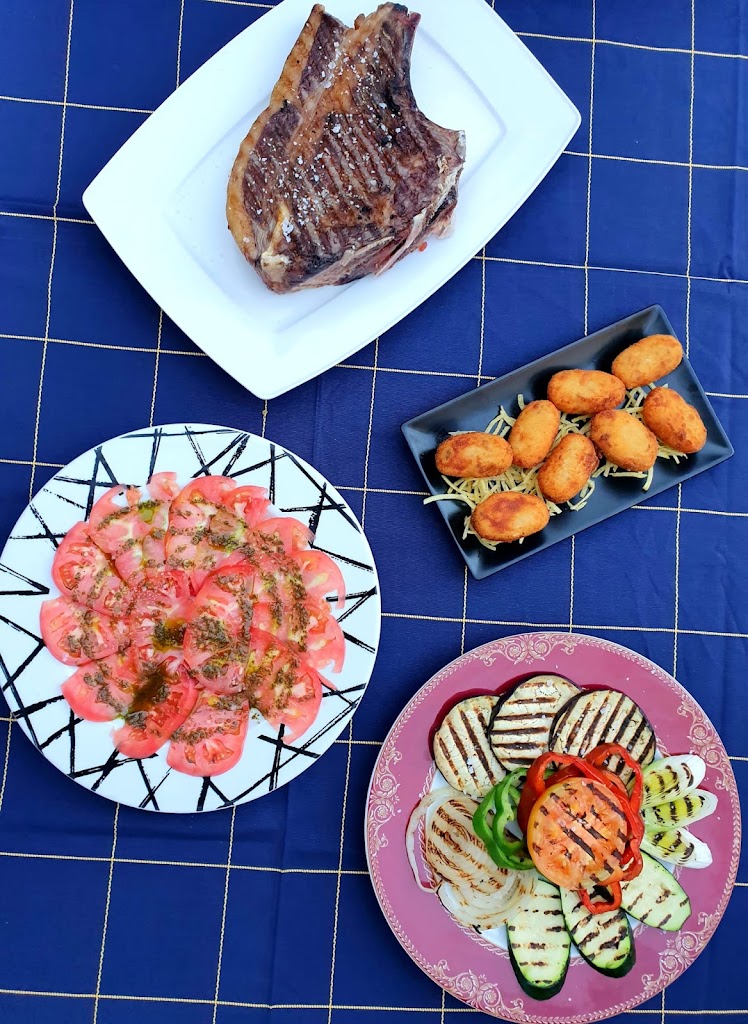 Bar Restaurante La Orotava — Comida y bebida