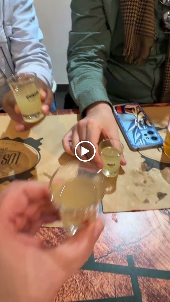 Los Abuelos Abaceria — Videos