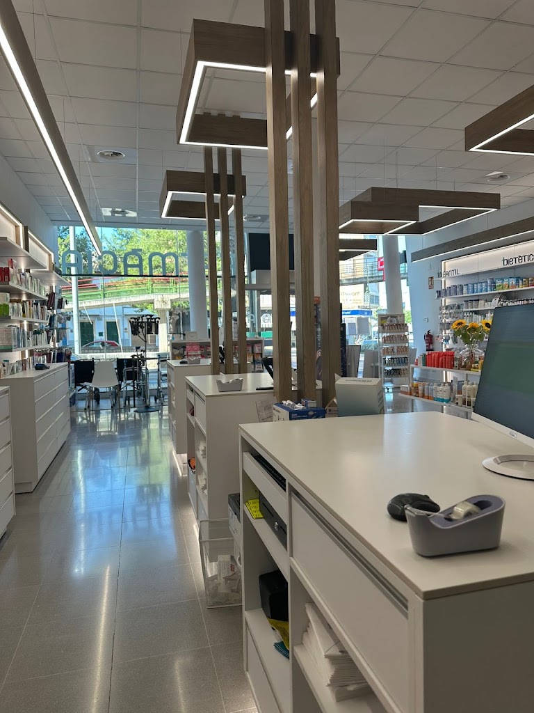 Farmacia Moranta Ribas — Del propietario