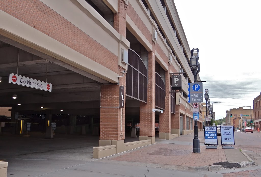 Tech Village Ramp - Parking garage in Duluth , United States of America