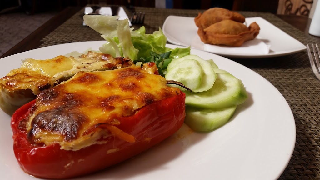 Comida y bebida