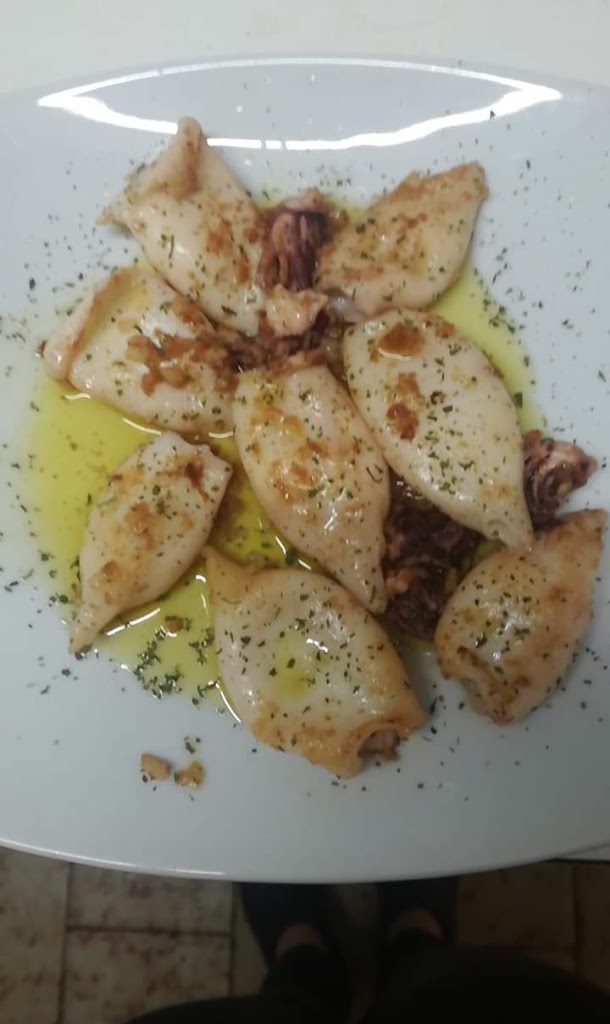 Bar Irati Jamon y massss — Comida y bebida