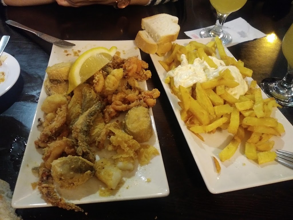 Restaurante El Poligono — Comida y bebida