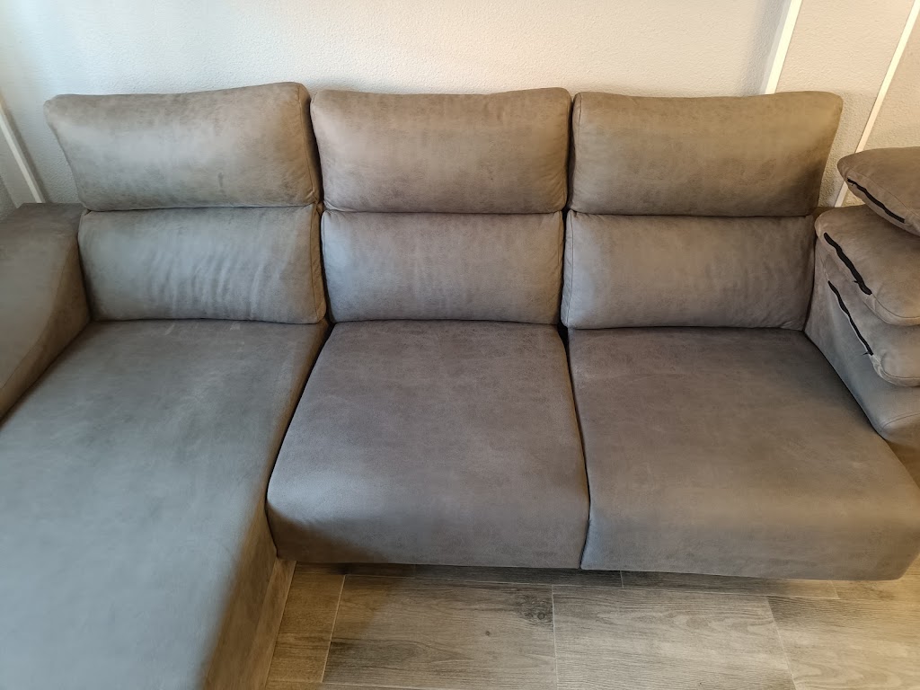LIMPIEZA DE SOFA A DOMICILIO