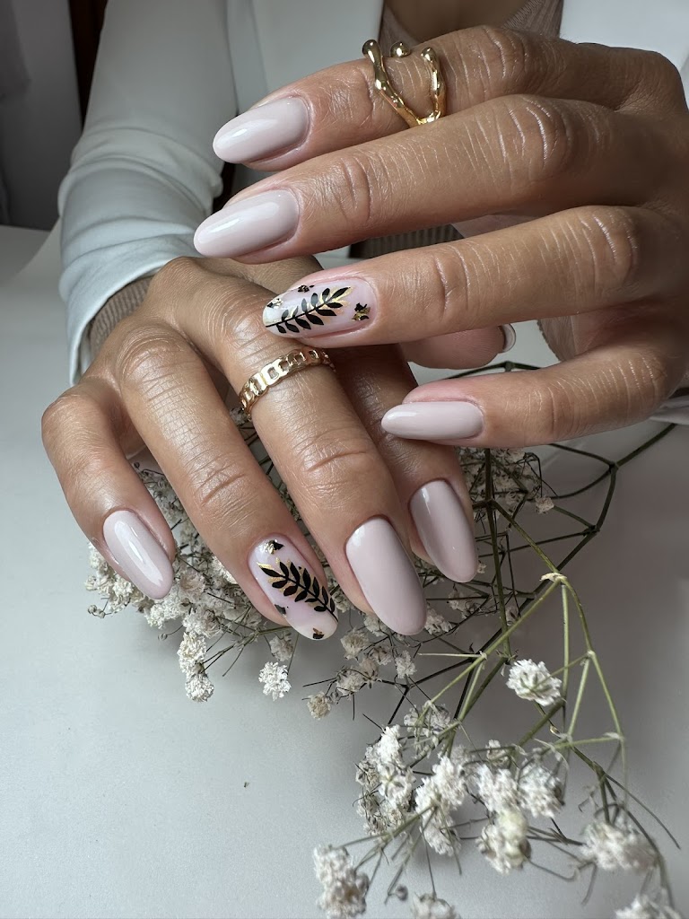 Ana Paula Nails & Beauty