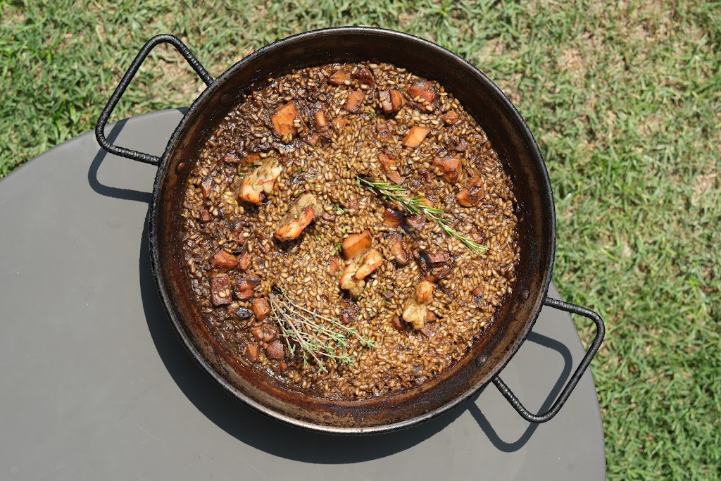 Lancaster Beach Club — Paella