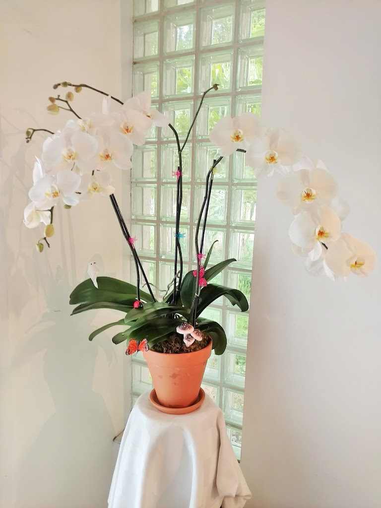 Sunny Isles Beach Flowers(r)
