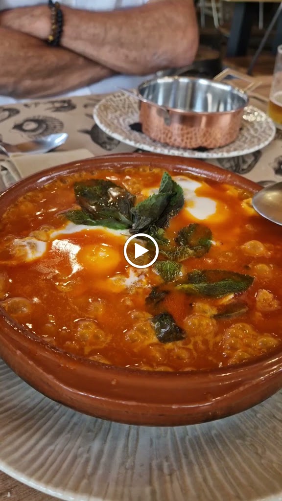 La Concha Bar y Amigos — Videos