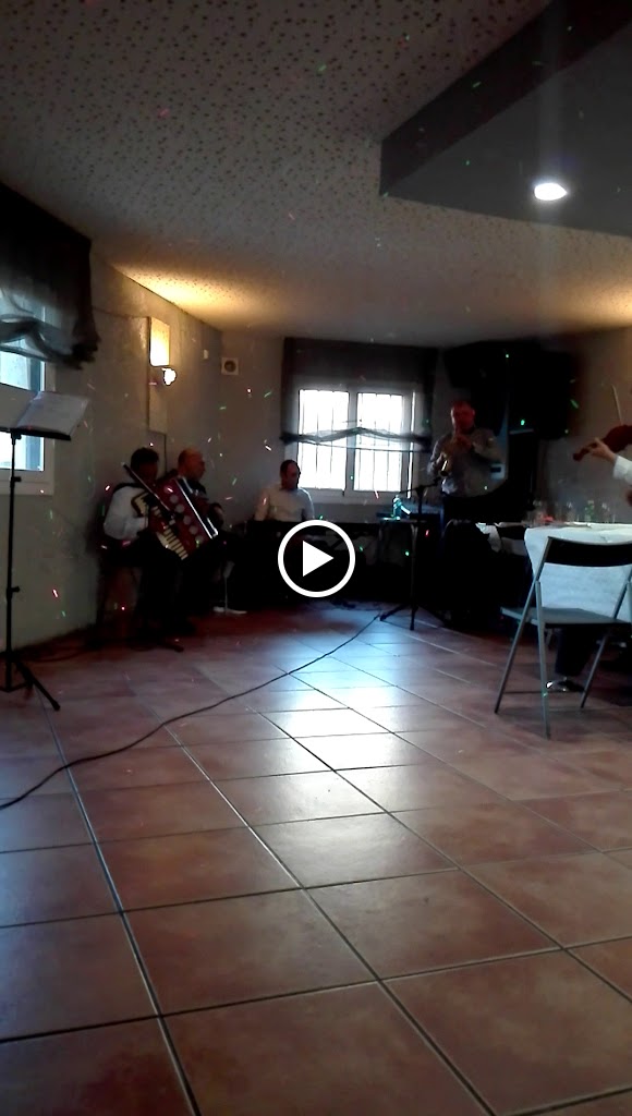 Cafe Bar Platino — Videos