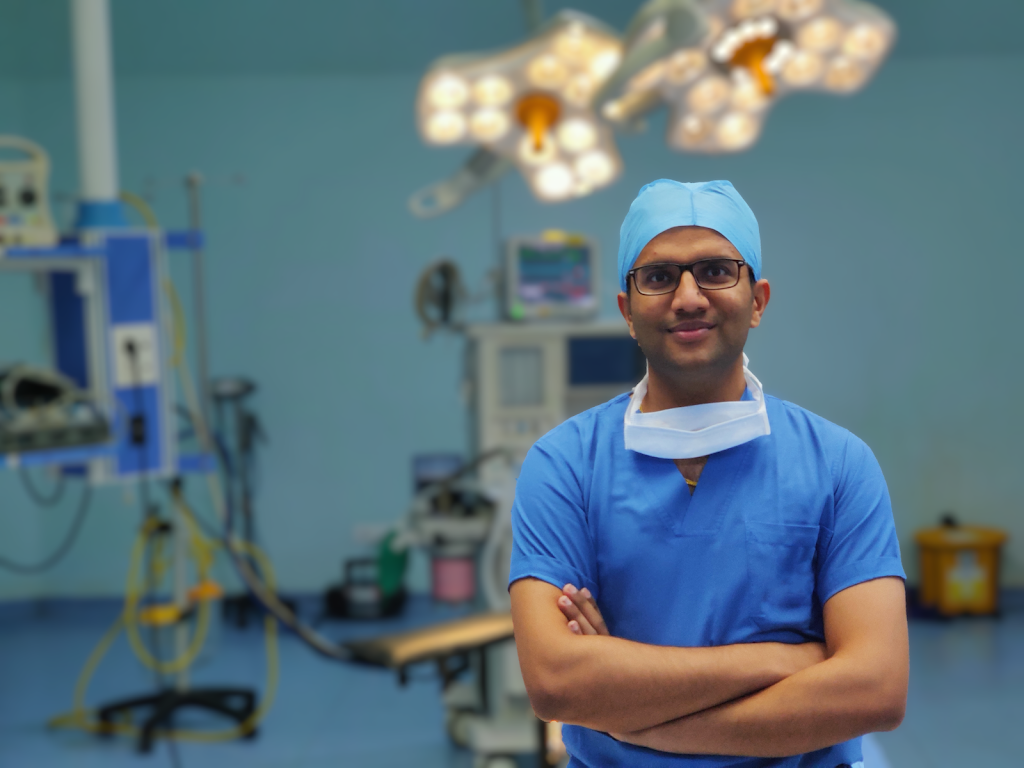 Dr. Dr Naman Goel Orthopedic Knee Surgeon Sports Shoulder Injury Specialist Doctor Faridabad