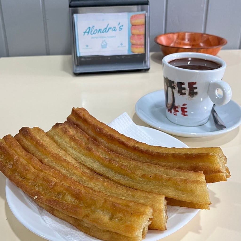 Cafeteria Martin — Comida y bebida