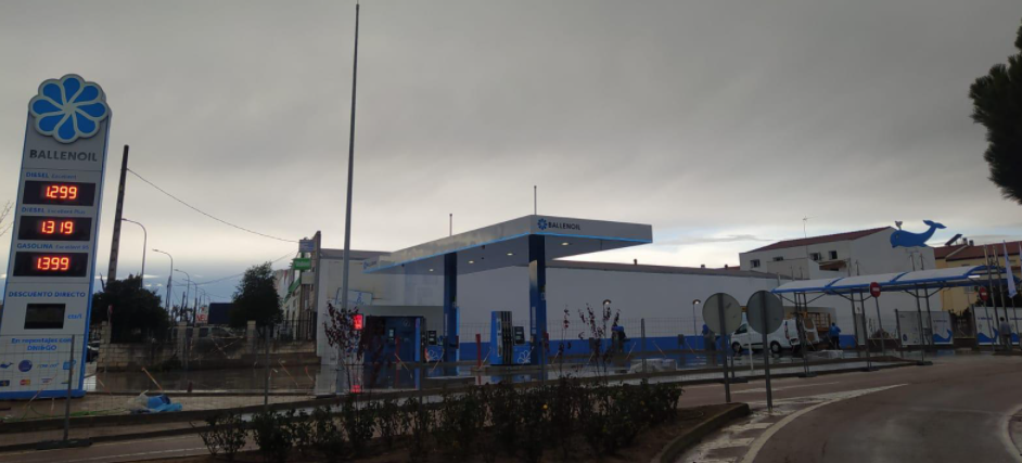 Ballenoil Don Benito — Del propietario