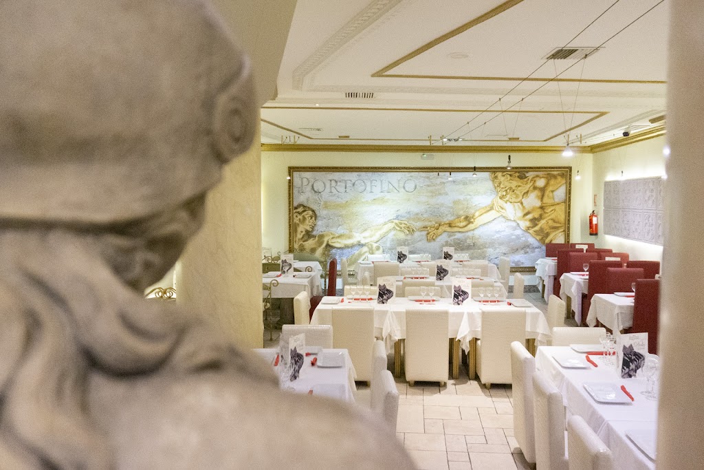 Restaurante italiano "Portofino" — Ambiente