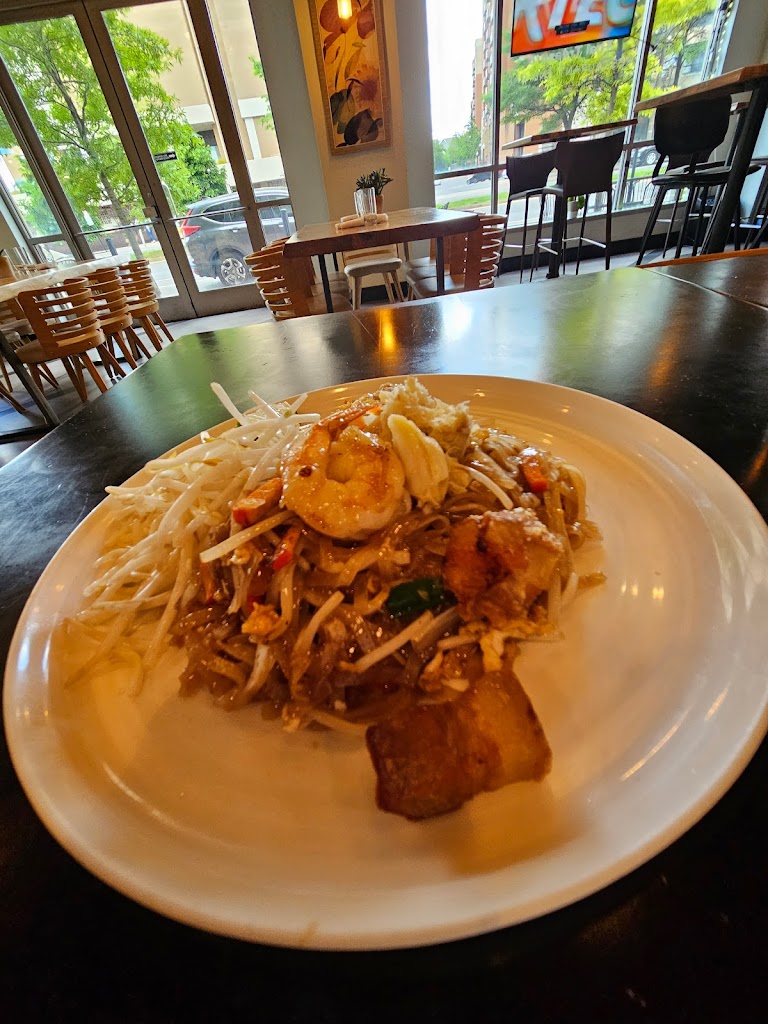 Thai Treasure Restaurant and Bar