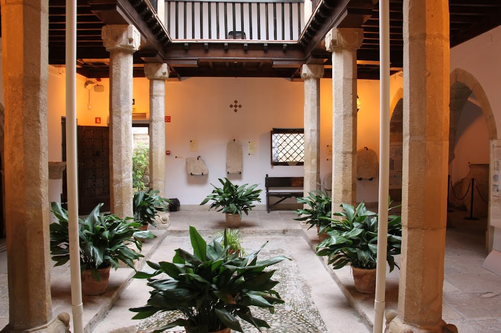 Casa Mudejar (Museo Arqueologico)