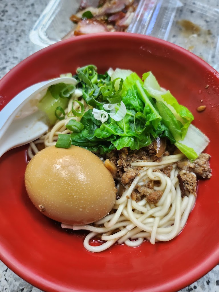 正宗溫州大餛飩-香辣獅子麵 的照片