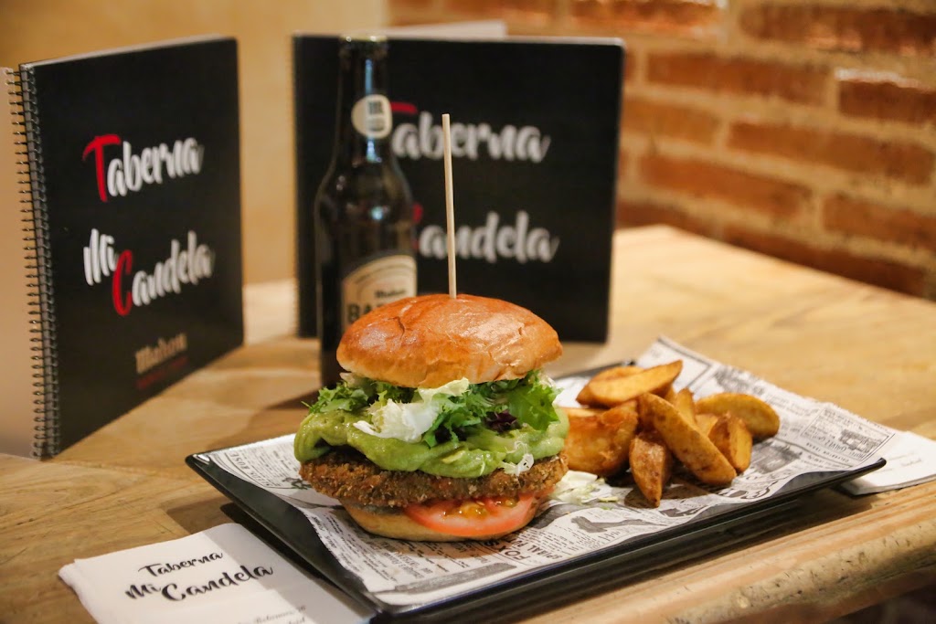 Bar restaurante Mi Candela — Comida y bebida