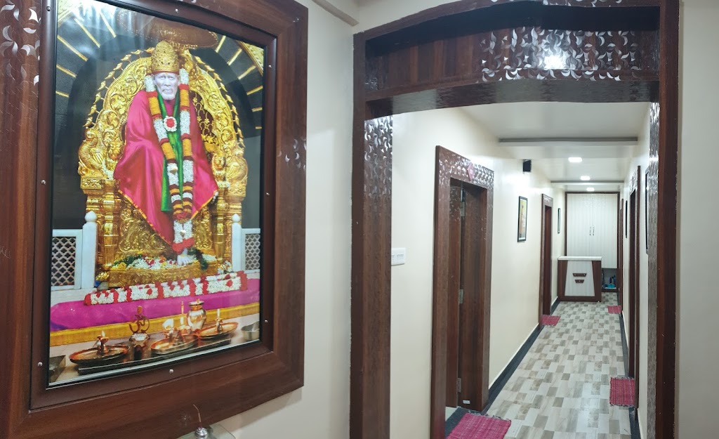Yashraj Lodge
