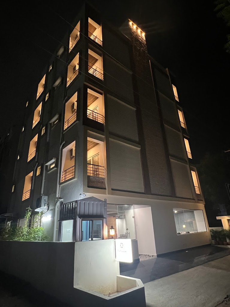 Palladium Luxury Suites Financial District Unit I