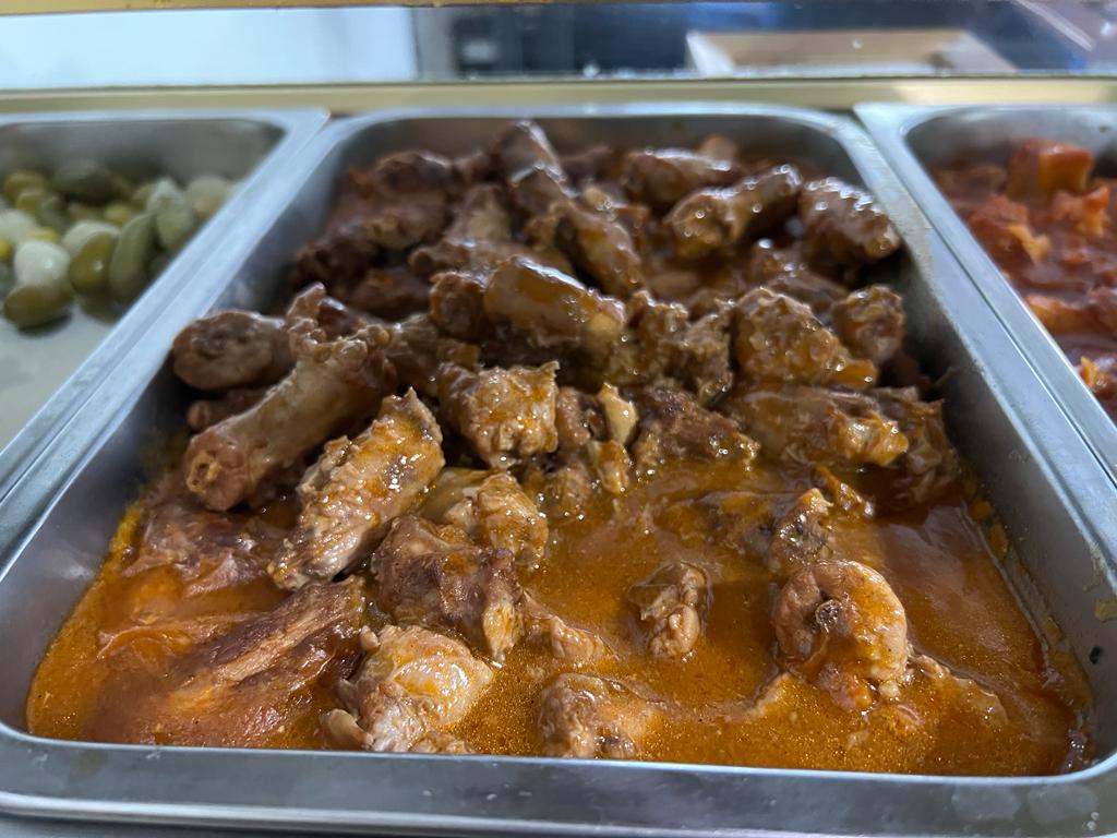 Bar El Rincon Extremeno — Comida y bebida