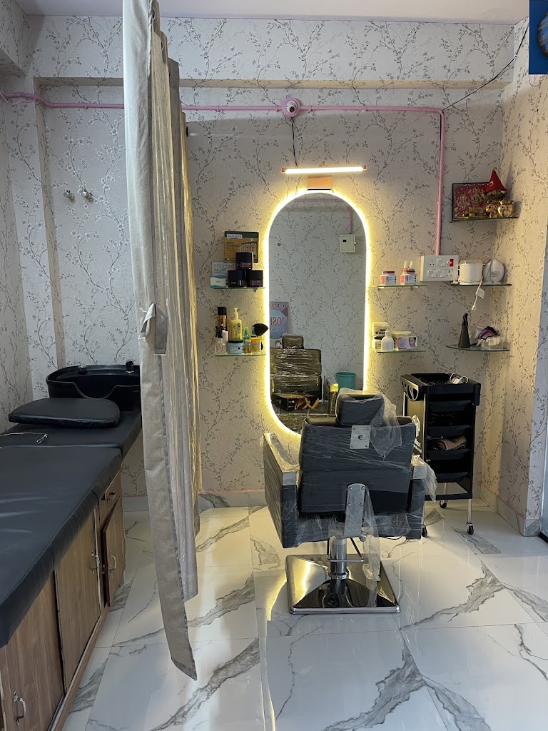 Joshi Beauty Parlour