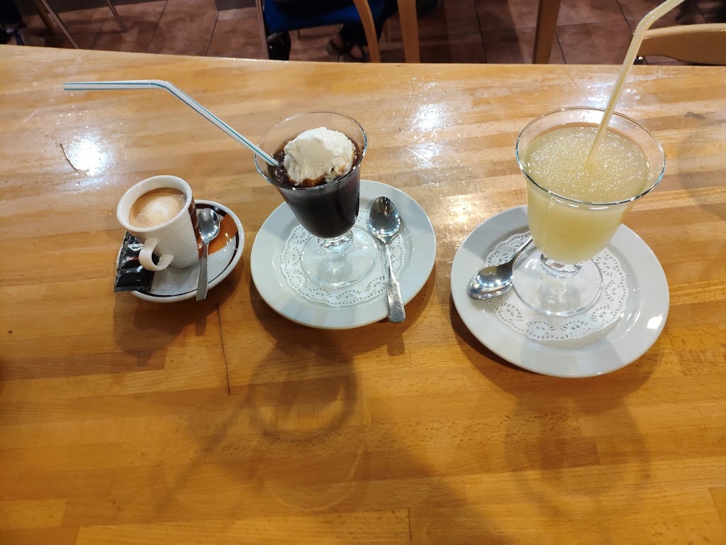 Cafeteria Keyko — Comida y bebida