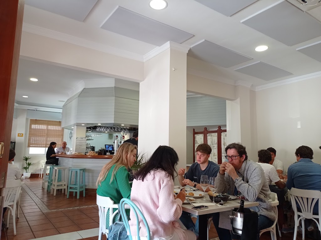Restaurante El Chirri — Ambiente