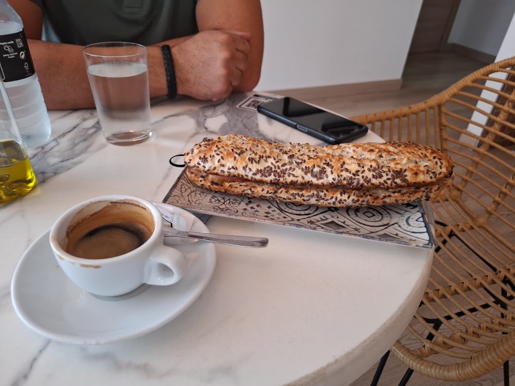El Cafe de Rosario — Comida y bebida