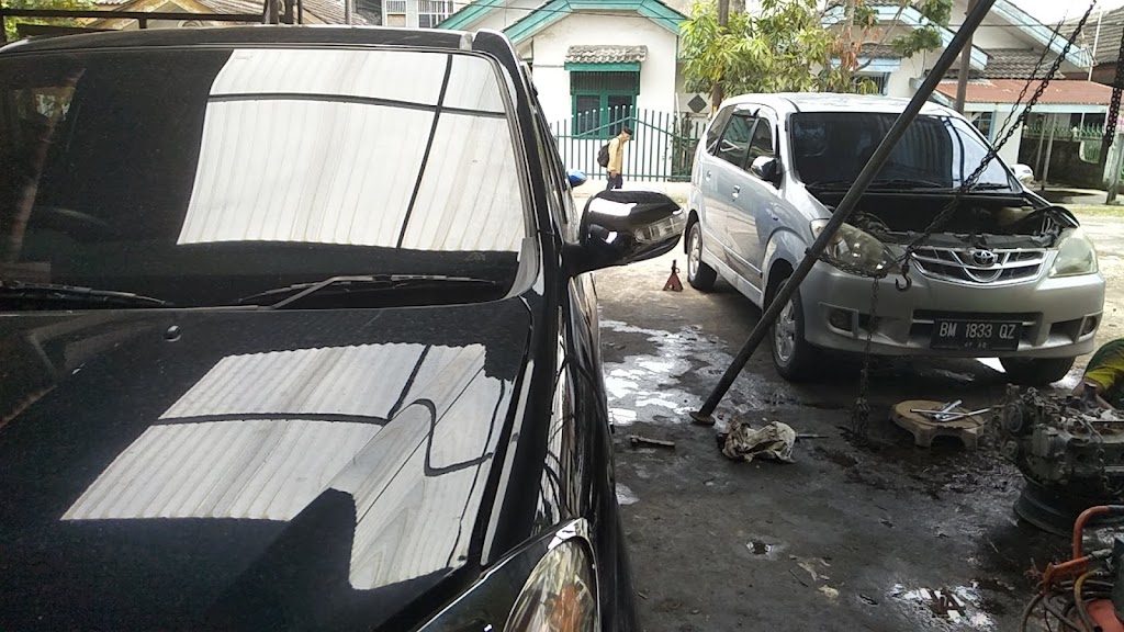 Bengkel Kaki-Kaki Per & Shockbreaker Mobil Pekanbaru