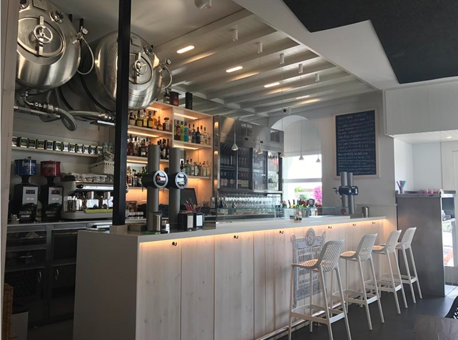 Kraken Bar Restaurante — Ambiente