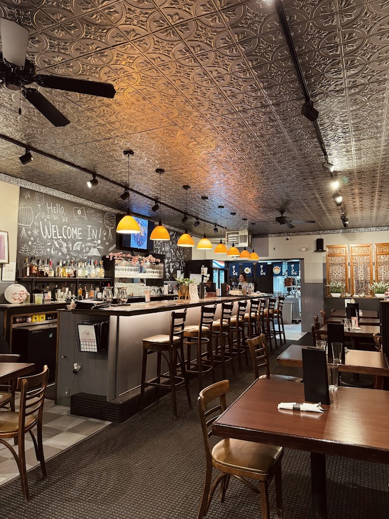  ZAAB Corner Bistro (Japanese Fusion)