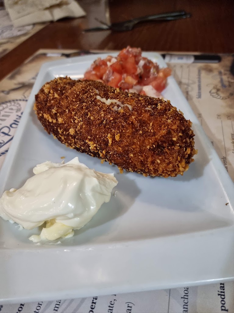 Cafeteria Casa de Comidas La Pavia Pinta — Del propietario