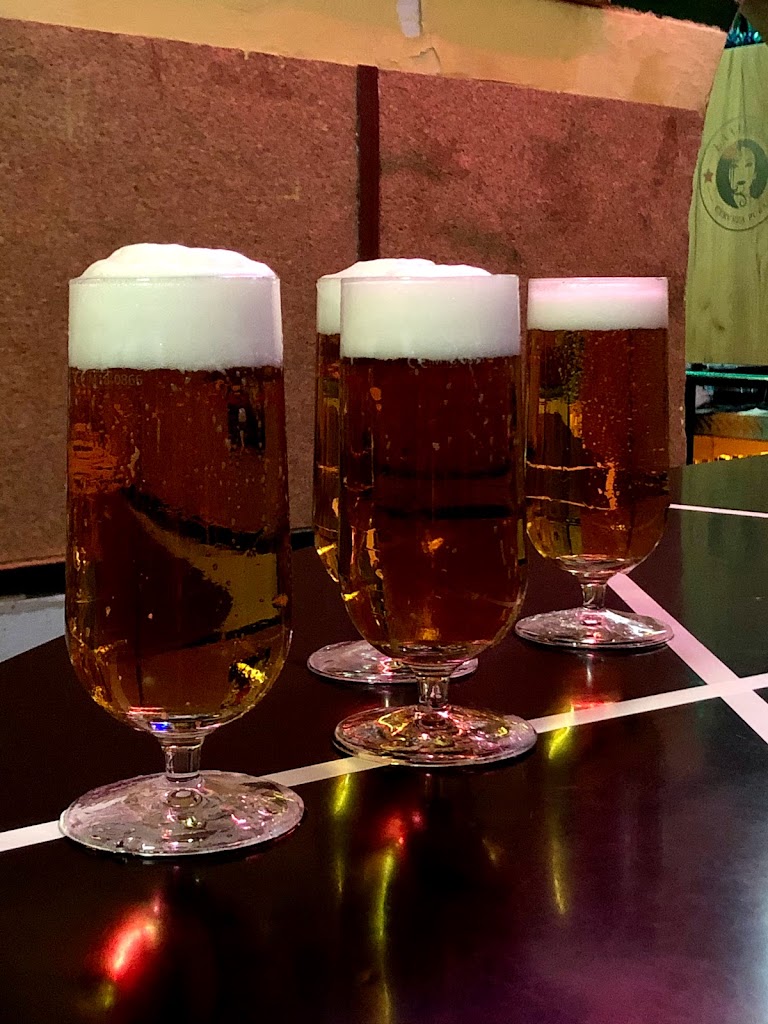 La Panaderia, Music Bar — Comida y bebida