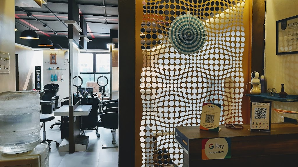 Saffron Beauty Salon