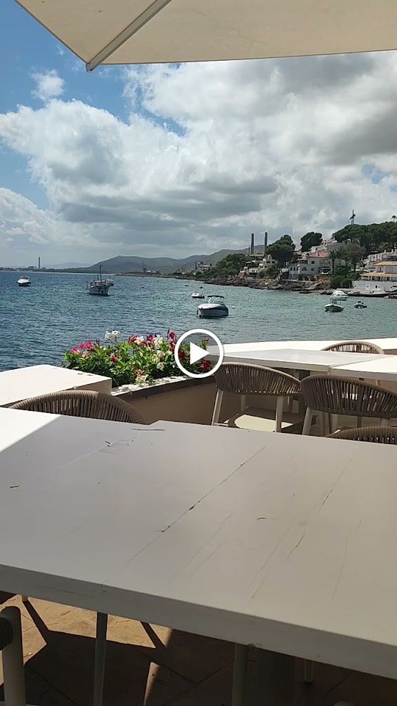 Restaurante La Terraza Alcanada — Ambiente