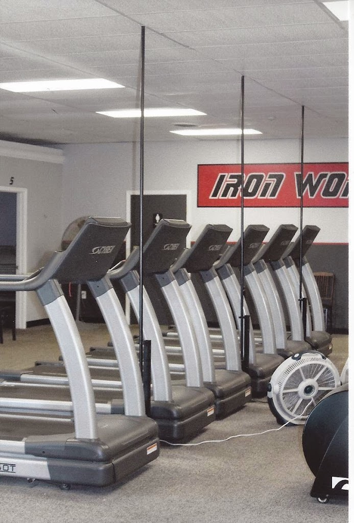  Iron Works Fitness & Tanning