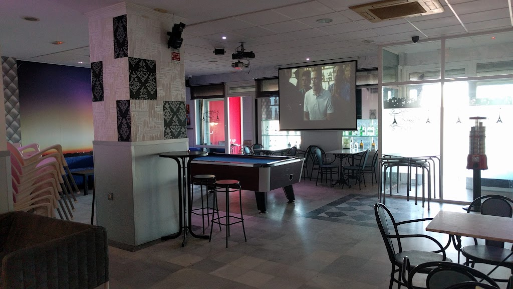 Cafe Eiffel — Ambiente