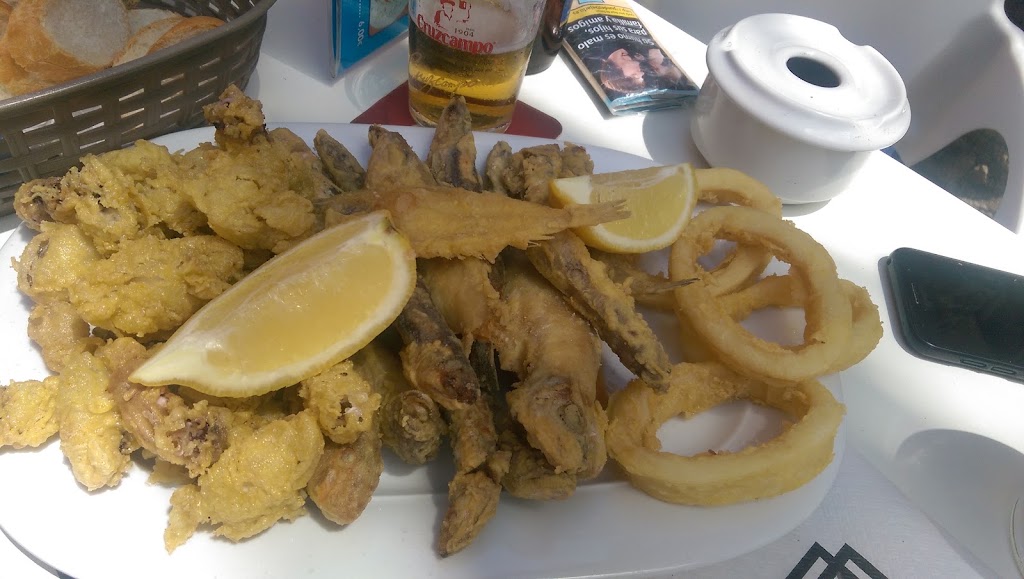 Ca Pepi — Comida y bebida