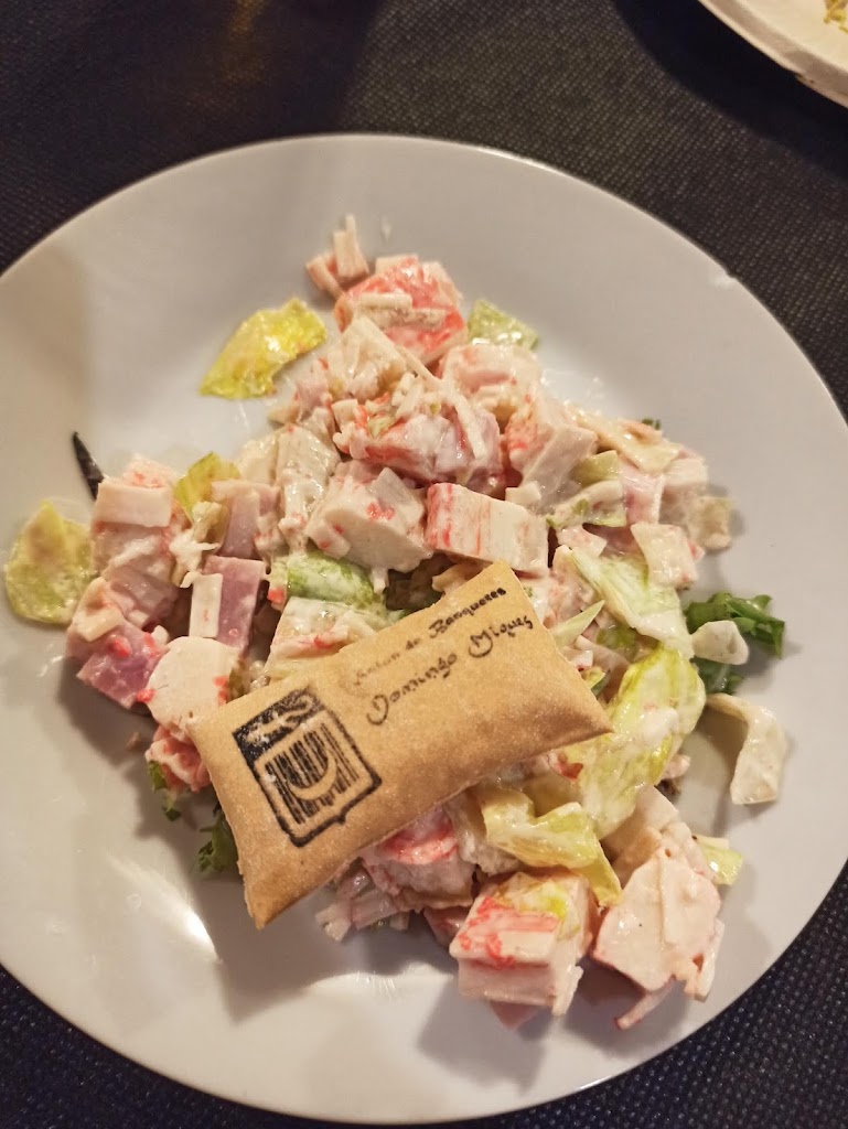 Fila Domingo Miques, Alcoi — Comida y bebida