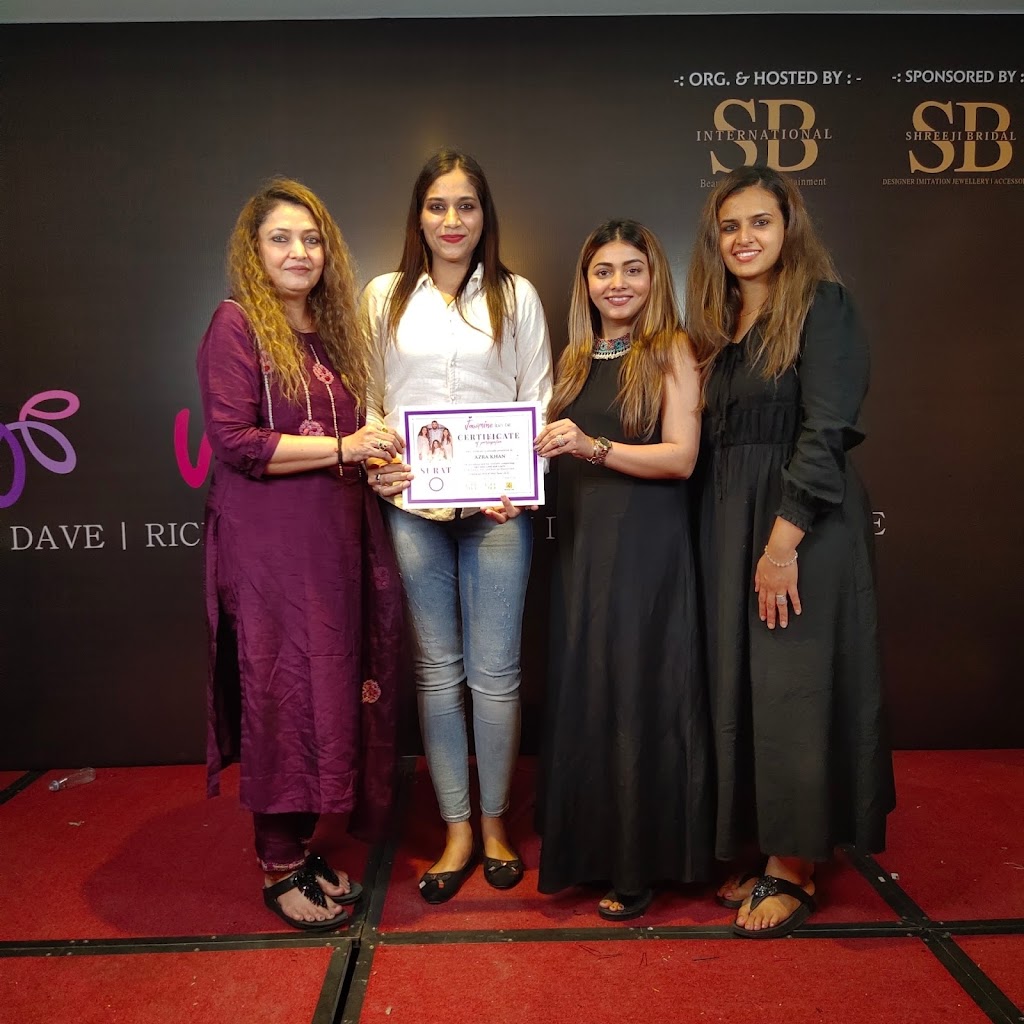 Azra Professional Beauty Secret Makeup Studio