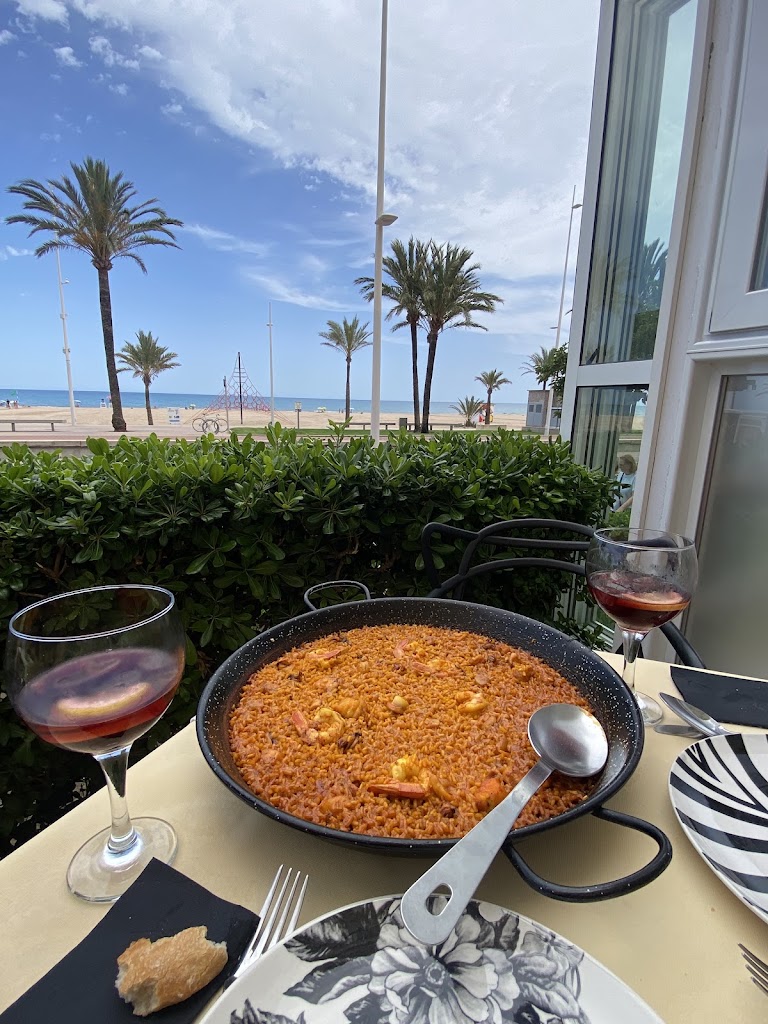 Restaurante Ca Miquel — Comida y bebida
