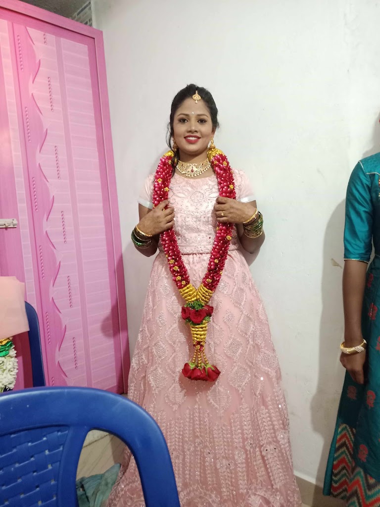 Sri Gayathri Herbal Beauty Clinic