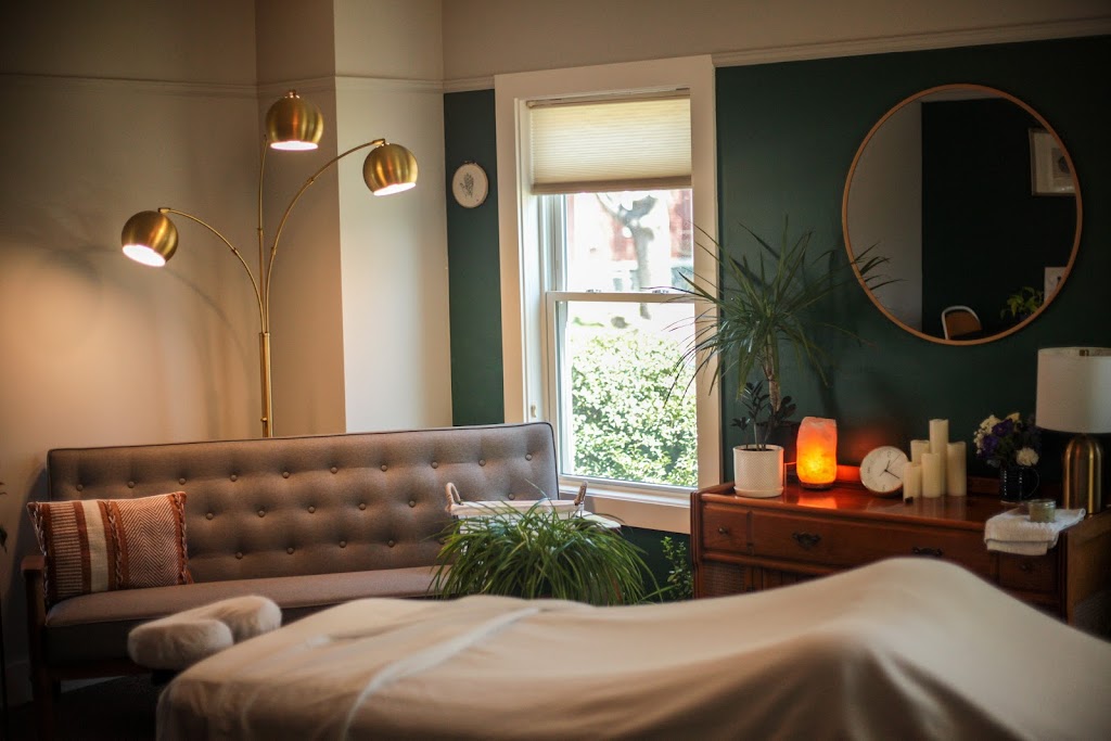 Greenhouse Massage in Northampton