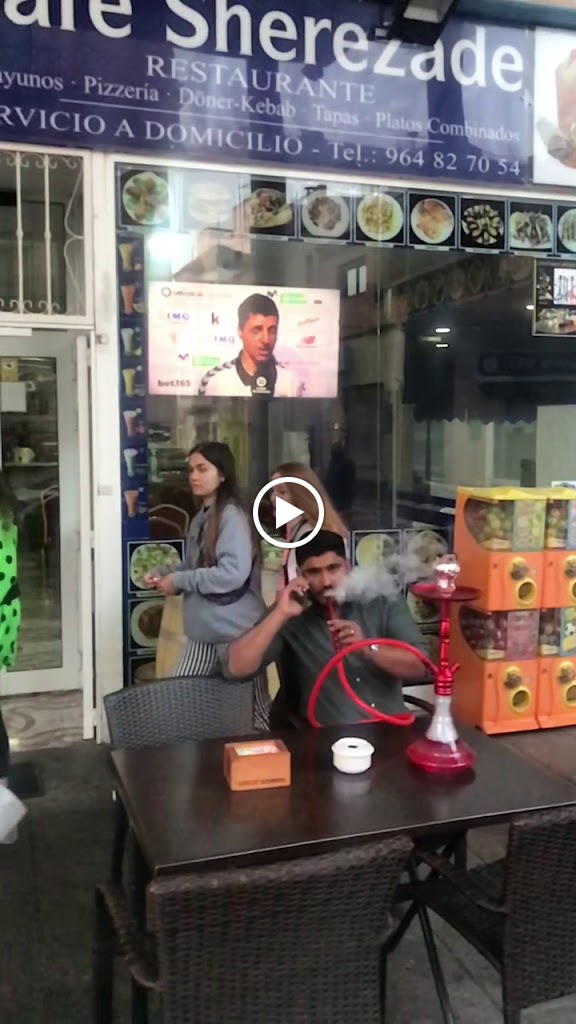 Cafe Sherezade Kebab Vinaros — Videos