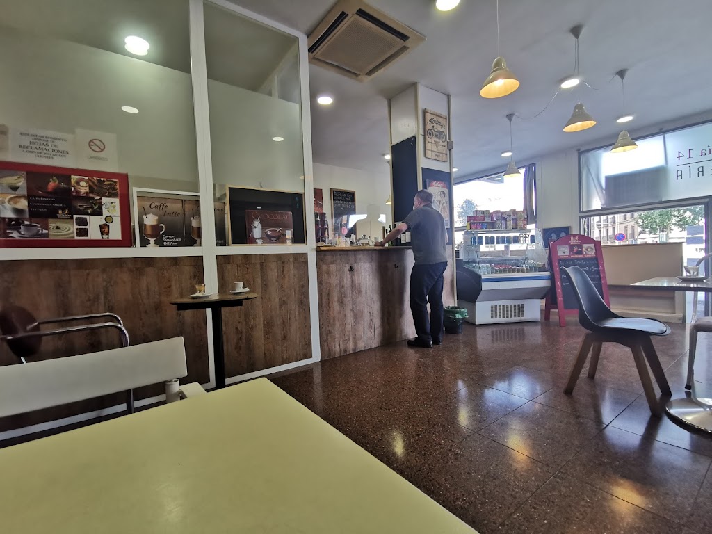 Cafeteria La galeria, 14
