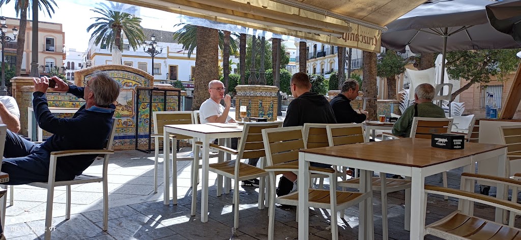 Cafeteria Bar la Lola — Ambiente