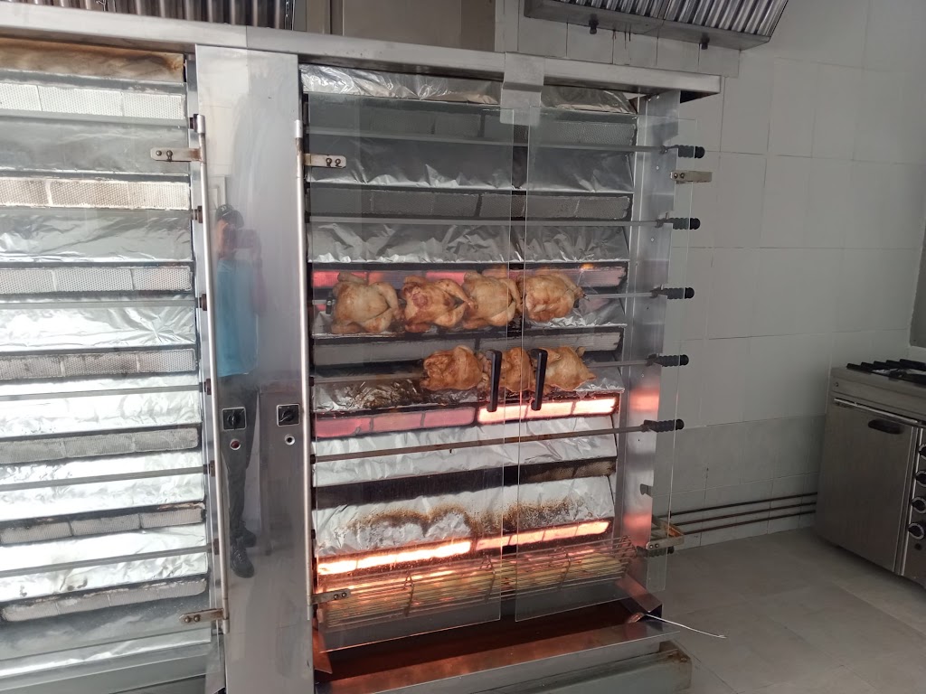 Asador De Pollos El Palacio Del Pollo Asado JUDIVAN — Ambiente