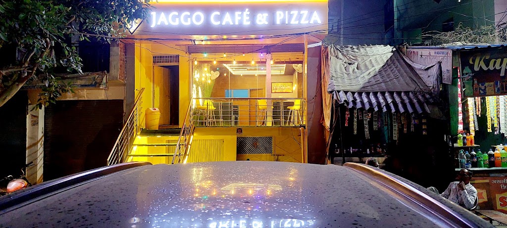 Jaggo S Cafe Pizza