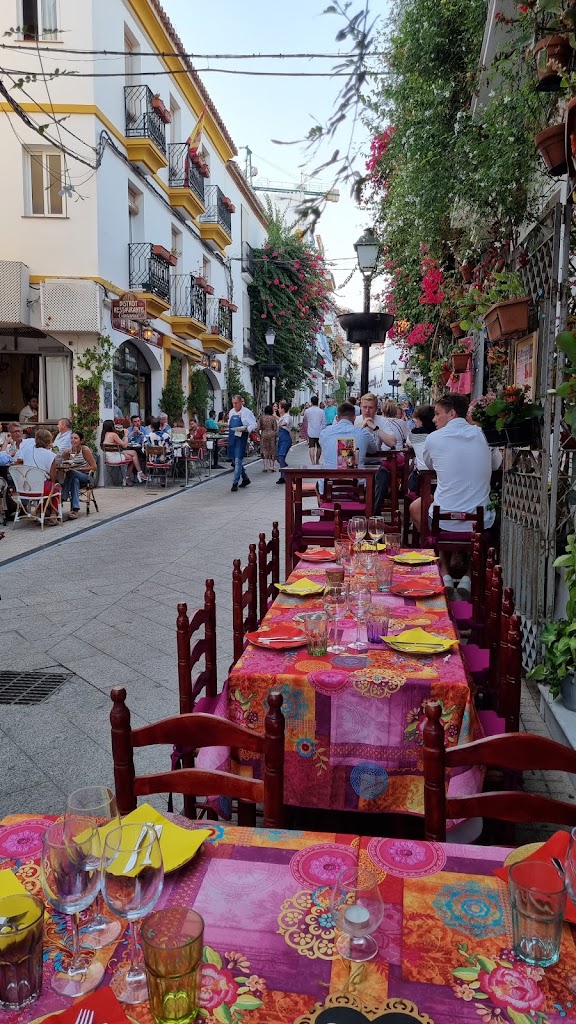 Bodeguita El Torero — Ambiente