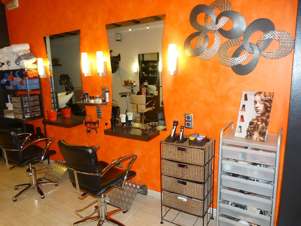 PELUQUERIA Y ESTETICA FLASH ESTILISTAS — Interior